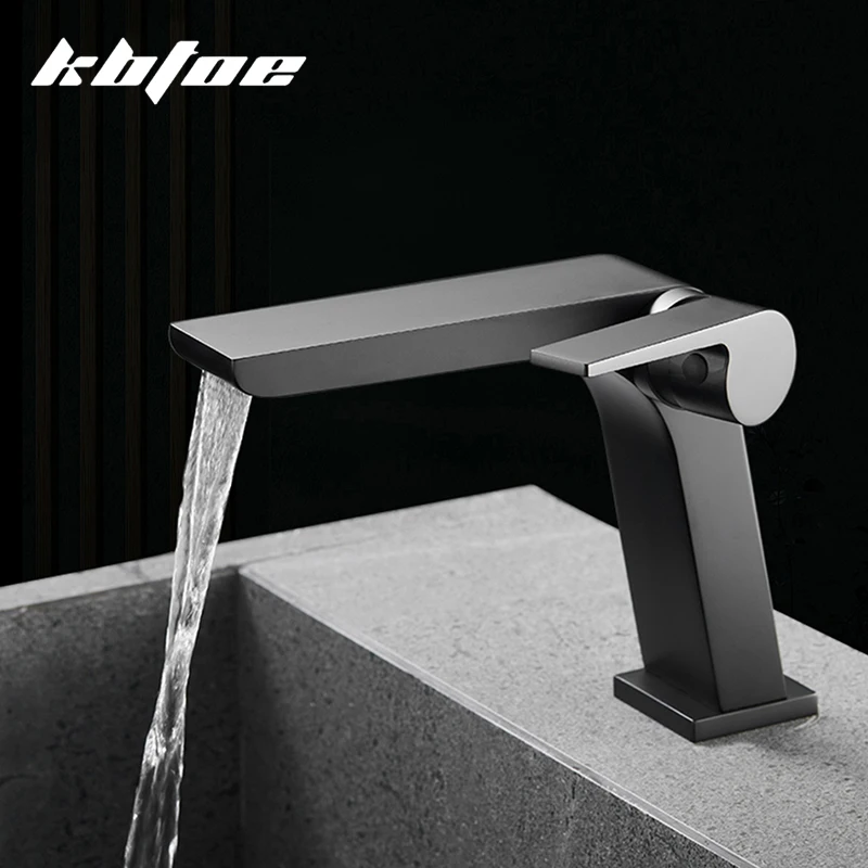 Хромированный смеситель Водопад для ванной комнаты кран раковины с начесом