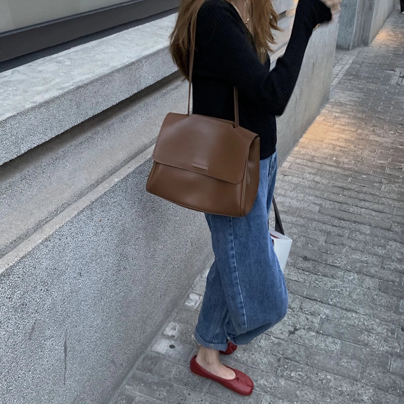 

Elegant Plain PU Leather Shoulder Bags for Women Brown Ladies Large Capacity Tote Female Vintage Crossbody Messenger Bag Handbag