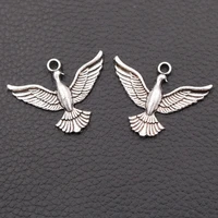 8pcs silver color plated raptor charms eagle pendant necklace bracelet diy metal jewelry handmade findings 33 28mm a2080