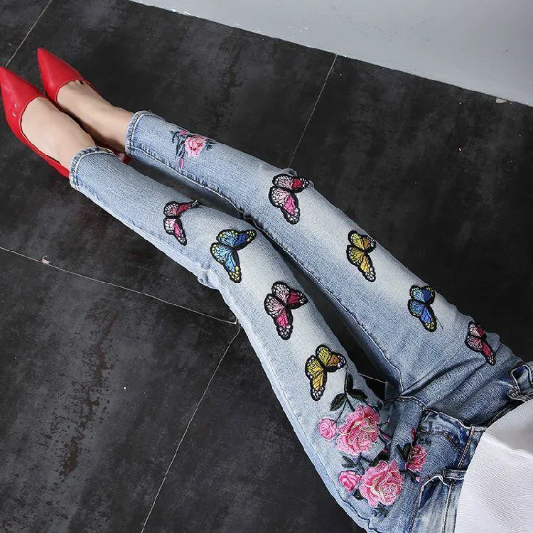 

2020 New Spring Autumn Women Zipper Fly High Waist Denim Pencil Pants Ladies Elegant Butterfly Embroidery Jeans Trousers N112