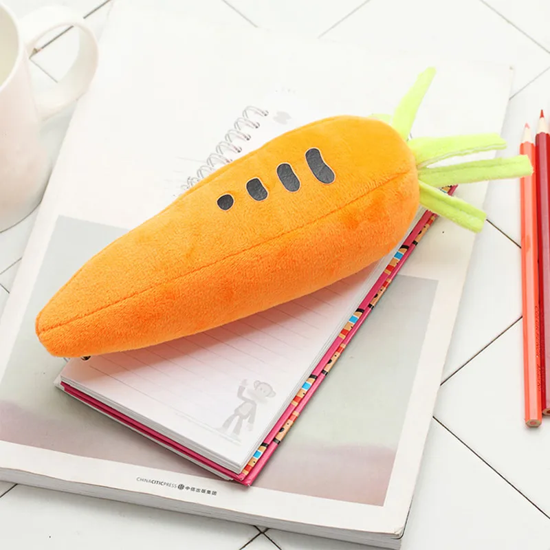

1 Piece Creative Carrot Plush Pencil Case Organizer