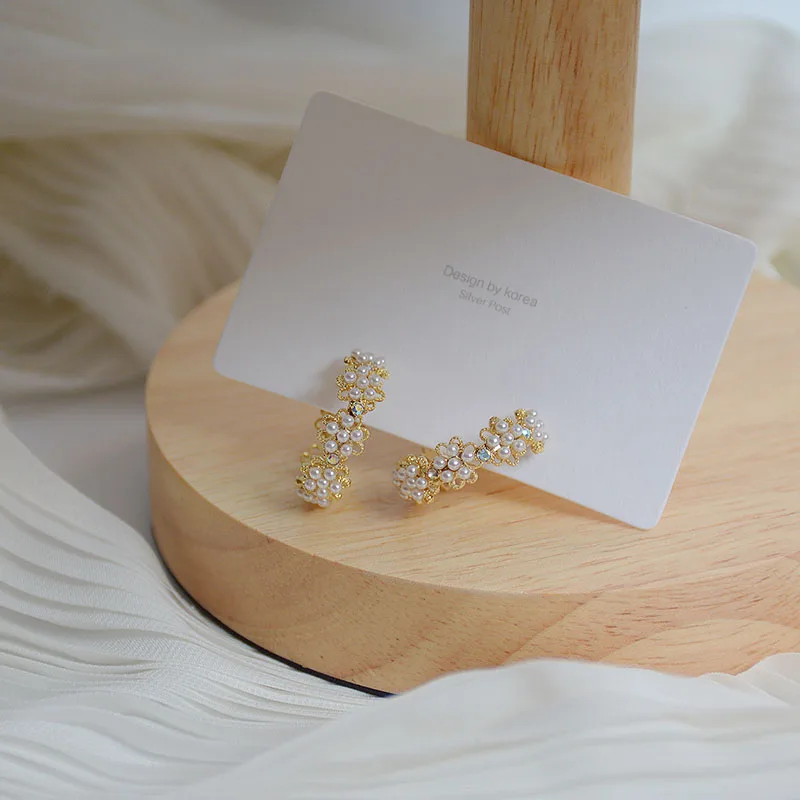 

Romantic High Quality Lace Pearl Women Earrings Charm Bella Exquisite Pearl Stud Earring Wedding Accessories Pendant Jewelry