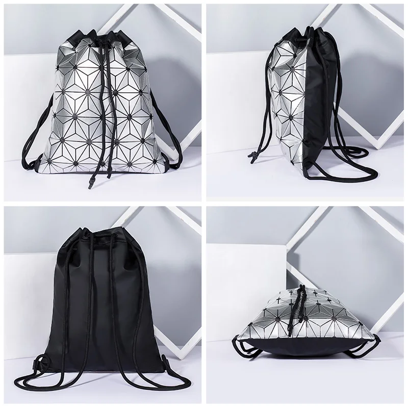 Женский рюкзак с геометрическим рисунком большой вместимости |