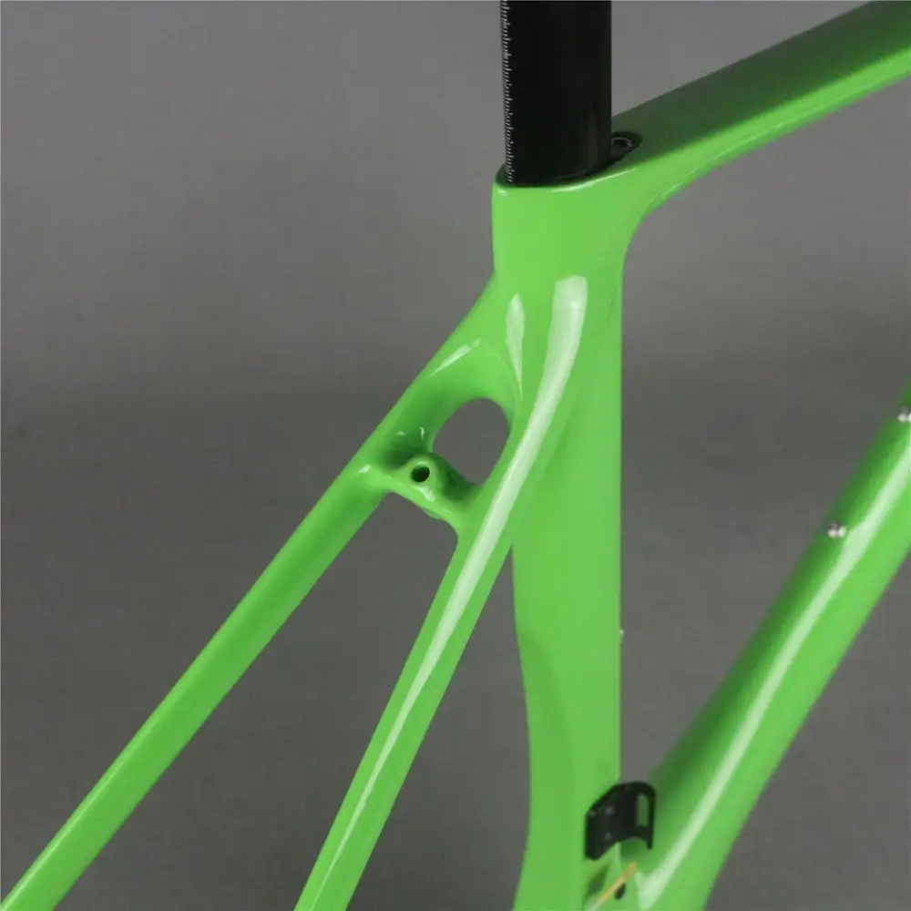 2020 Newest custom paint green glossy BB86 toray T700 carbon fiber Max tire 25c Aero road racing bike frame FM268 | Спорт и