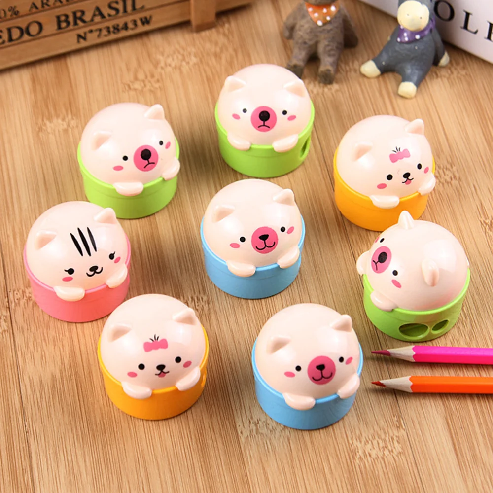 

8PCS/Pack Small Cat and Bear Cartoon Animal Creative Two-Holes Pencil Sharpeners for Kids Children (Random Color)