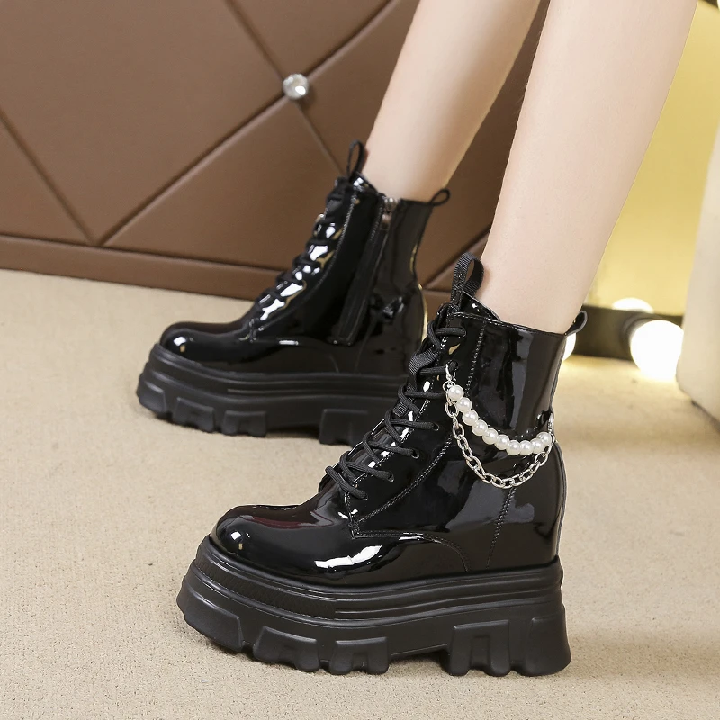 

Autumn 2021 Thick Heel Ankle Boots Women Pearl Chunky Sneakers High Heels Winter Platform Leather Shoes Woman Wedges Chain Boots