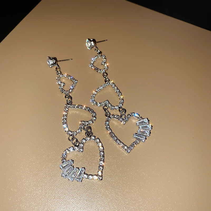 

New Korean Female Jewelry Fashion Women's Temperament Simple Rhinestones Love Long Dangle Earrings Accessories