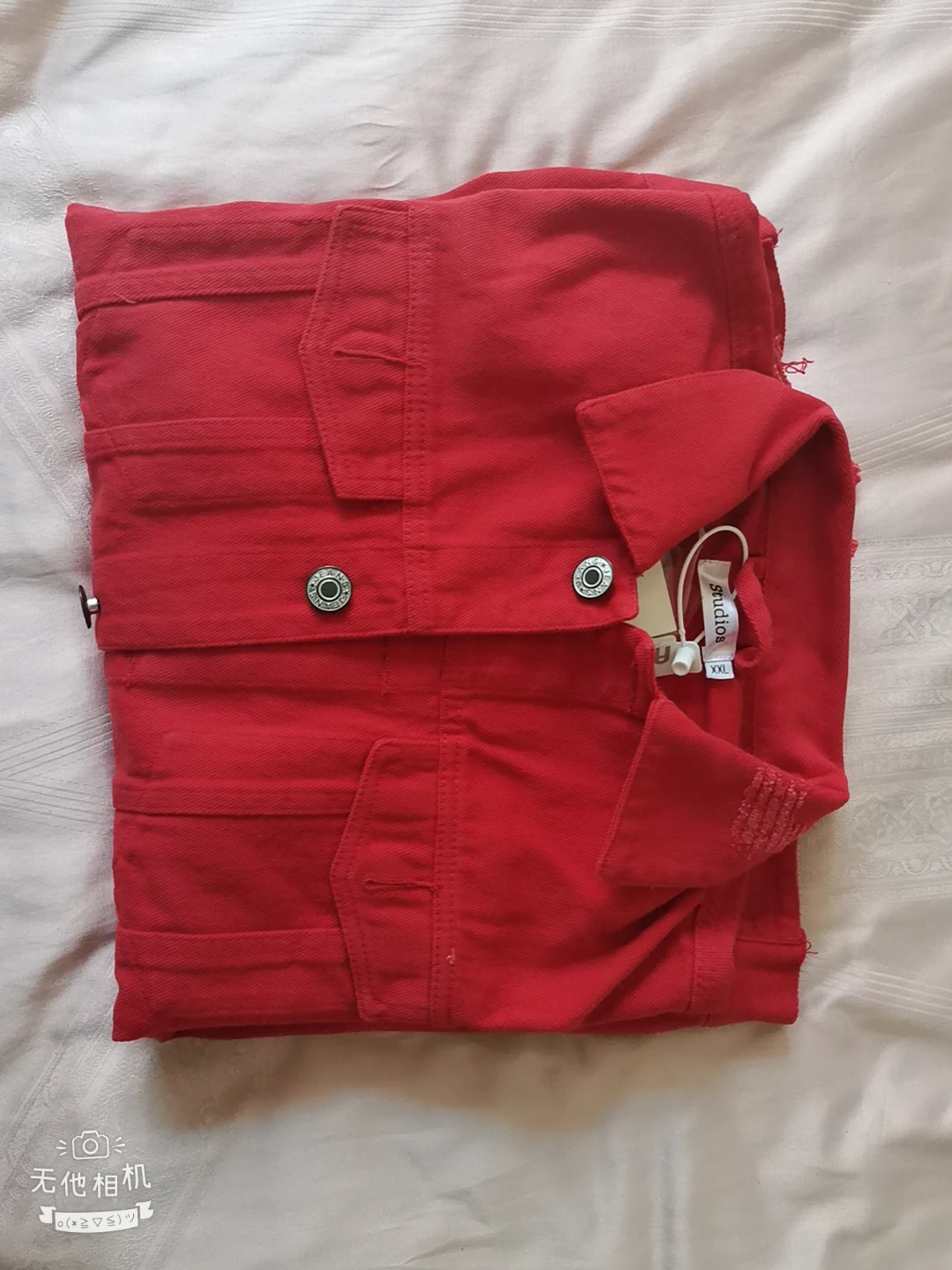 Мы вышлем товар в течение 48 часов размера плюс 5xl рваные черные джинсовая куртка