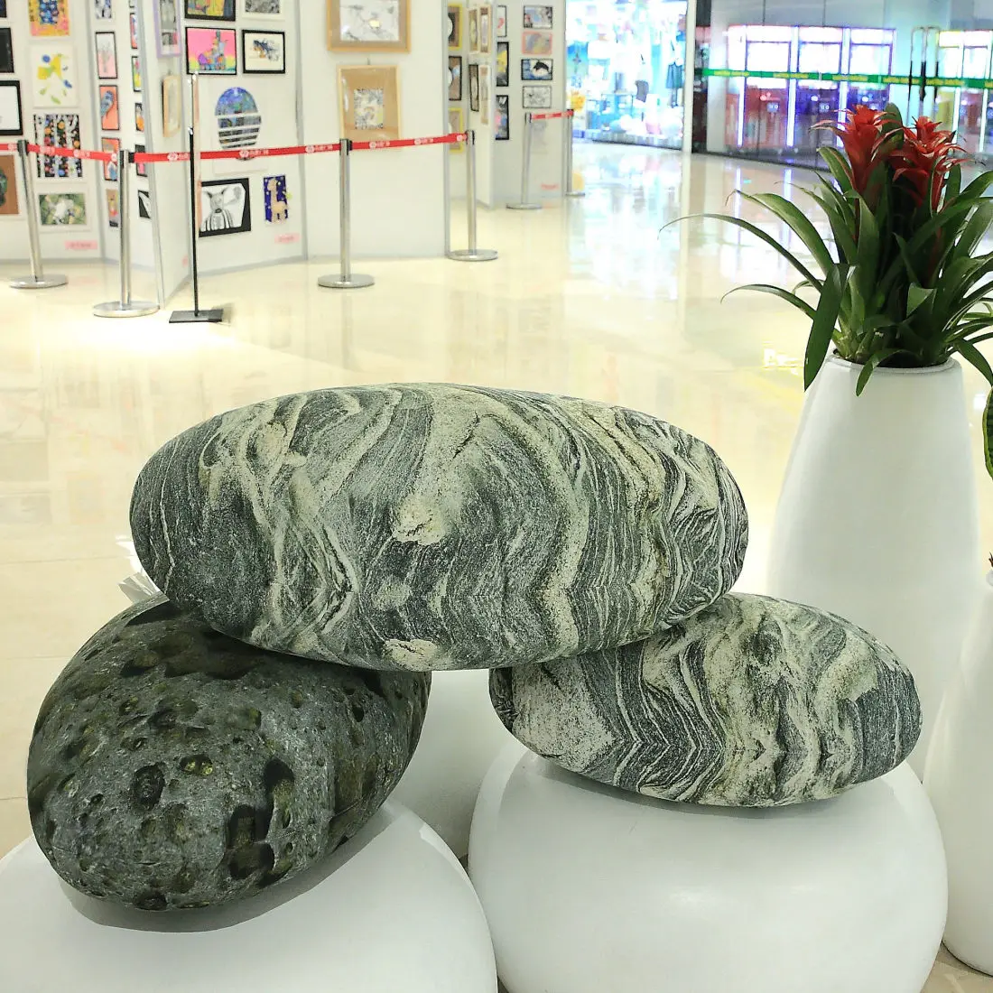 

Johnear Three-Dimensional Curve Big Rock Pillows Stuffed Stones Pillows New Pebble Pillows 7 Pieces