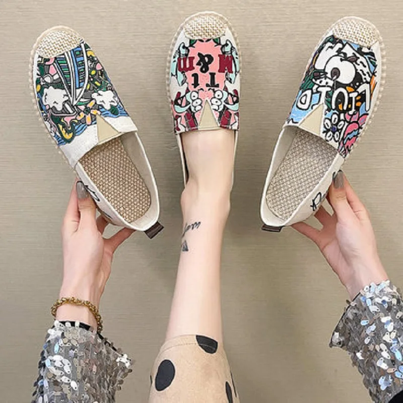 

Comfortable Flat Women's Shoes Spring And Summer New Wild Round Toe Shallow Mouth Large Size 40 Casual Shoes
