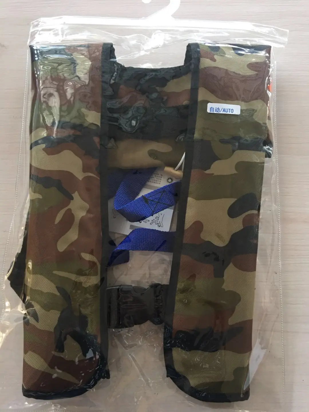 Надувной спасательный жилет автоматический профессиональный для плавания