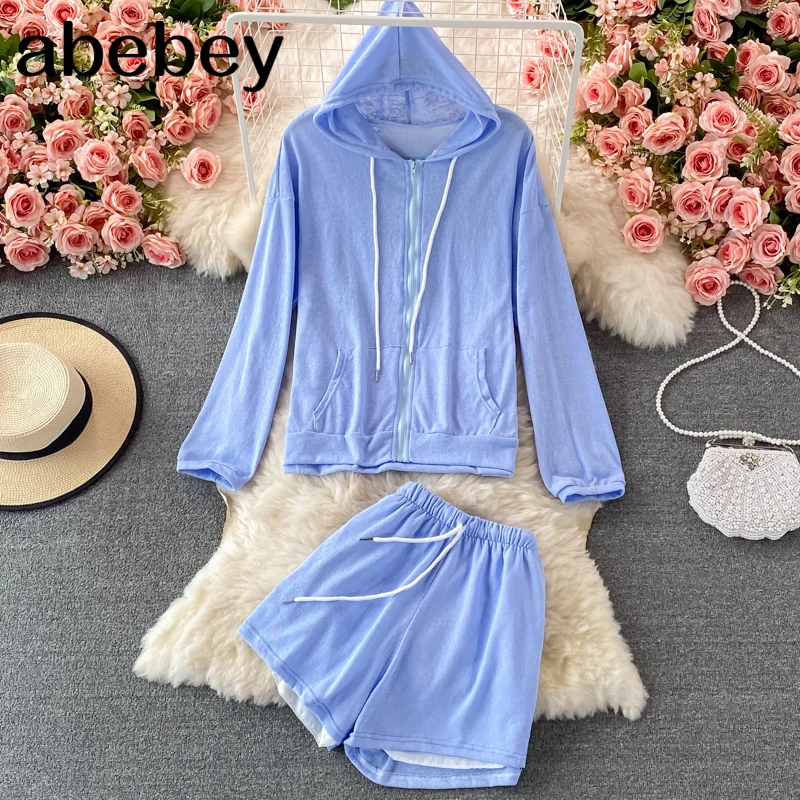 

2021 New Spring Autumn Fashion hooded collar long sleeve zipper Coat Top + elastic waist casual wide leg Shorts two-piece set