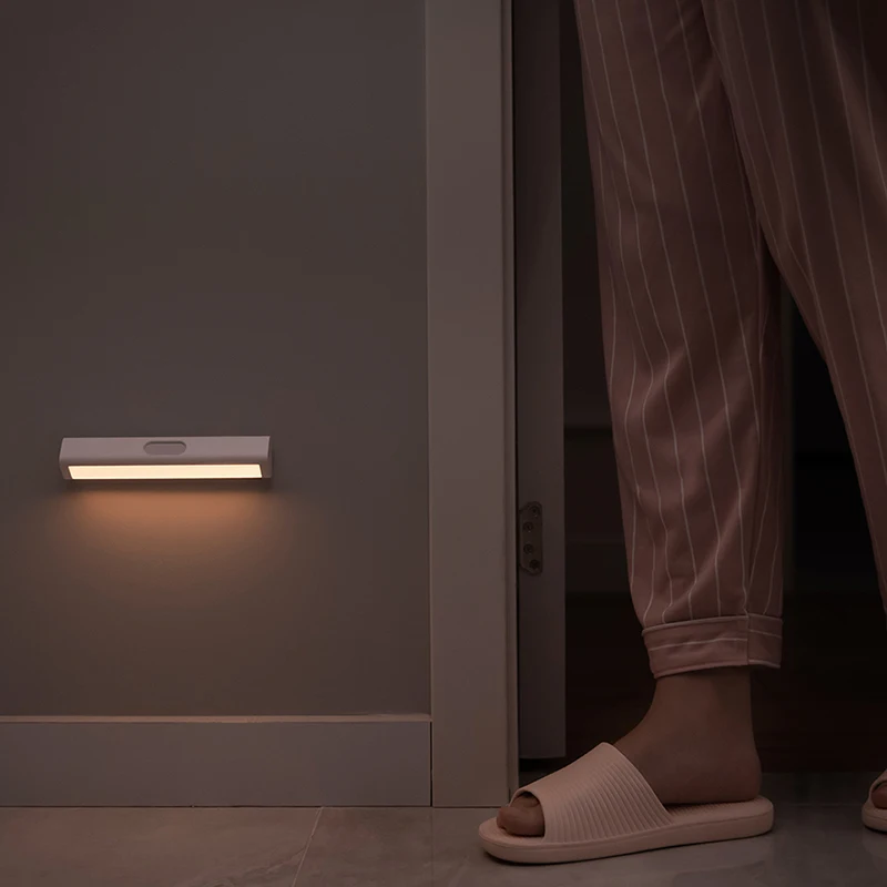 Aqara Motion-Activated Night Light Smart Sensor 8 Months Battery Life Dimming High and Low Brightness Level Home | Электроника