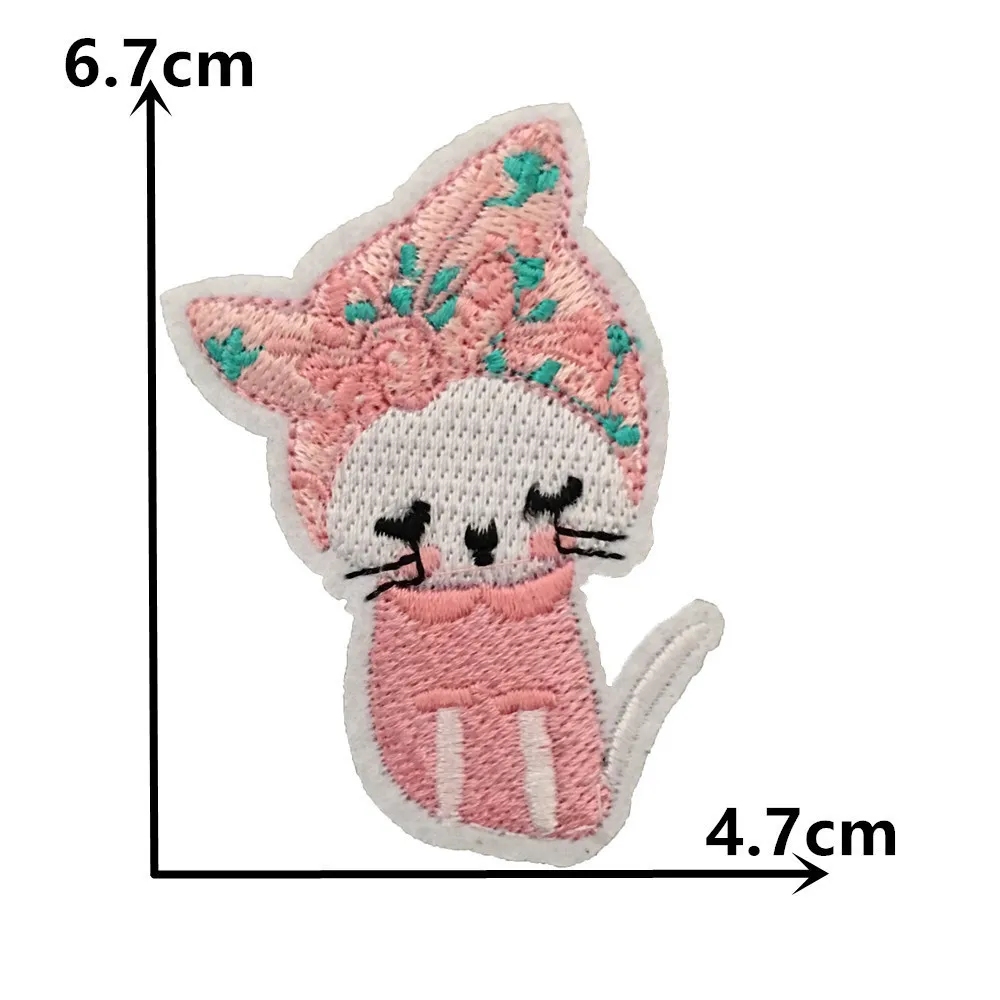 

Cartoon Fashion Style Hot Melt Adhesive Decal Embroidery Iron Patch DIY Sequins Badge Decoration Clothing Accessories 1pcs sell