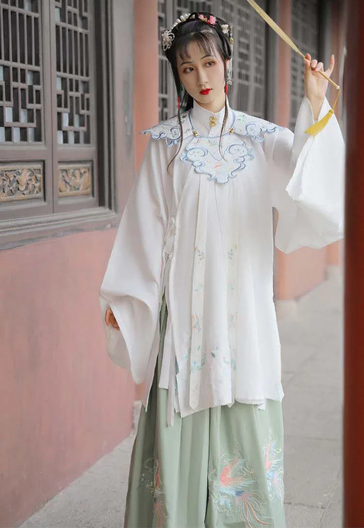3 предмета в комплекте для женщин Hanfu Вышивка с изображением древней народном