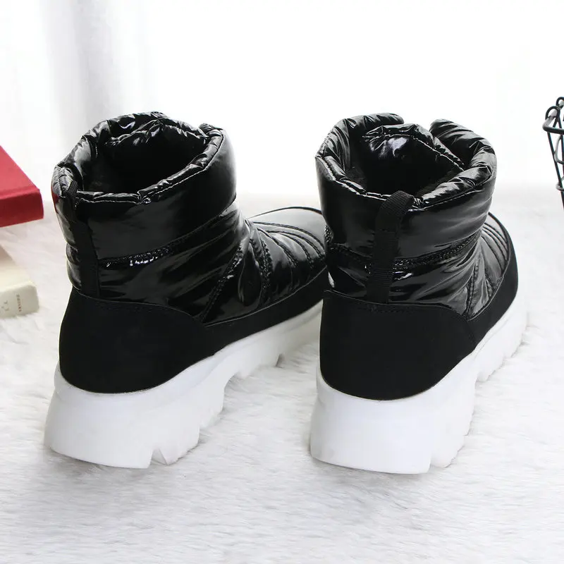 Женские ботинки зимние короткие стильные 50% натуральные водостойкие