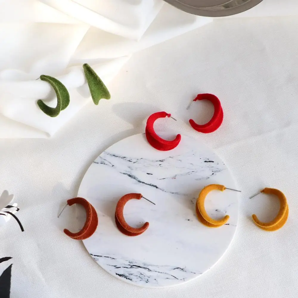 Новые простые осенне зимние элегантные серьги с образной формой оригинальные