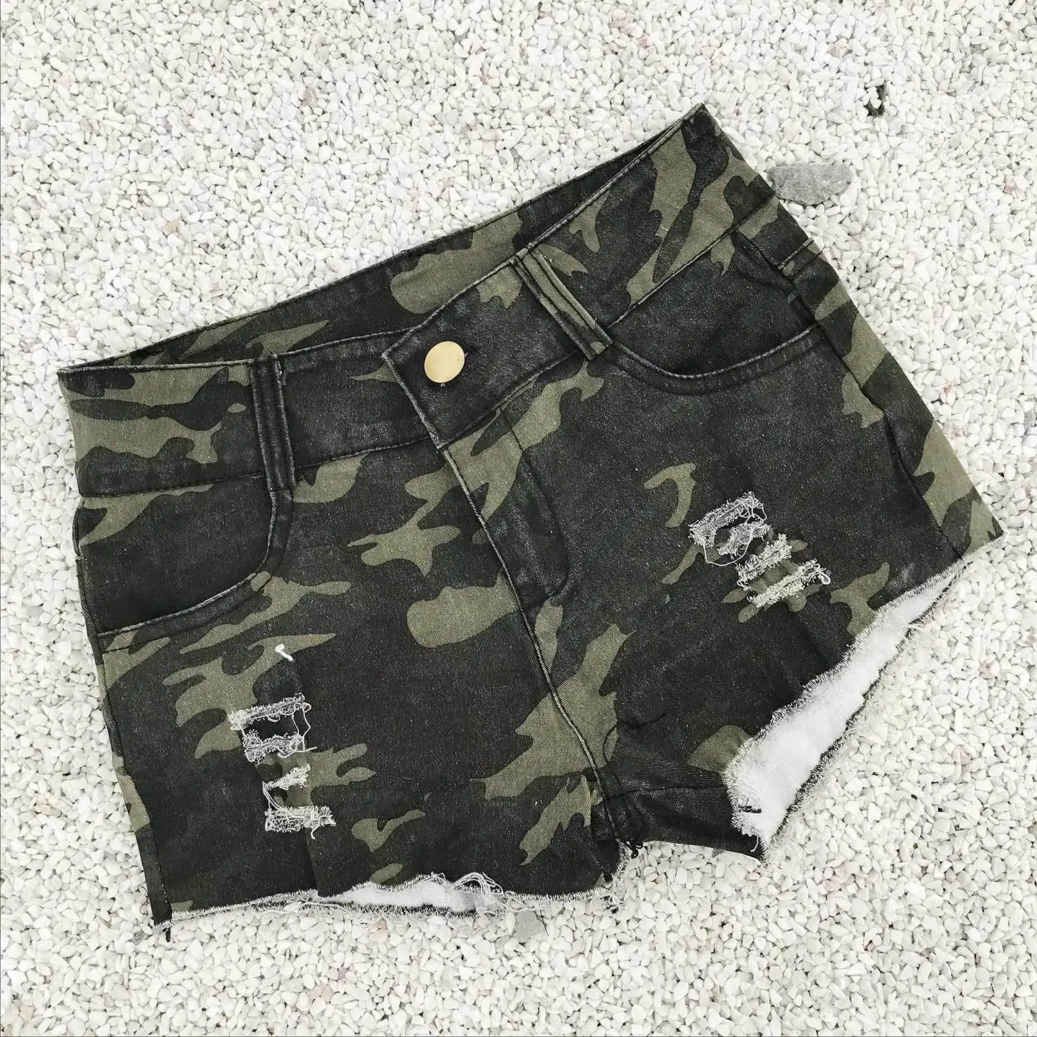 

Beach Sexy Jeans Shorts Low Waist Hot Pants Ultra Short Camouflage Wear Out Hair Edge Flat Angle Tighten Nightclub Jeans Woman