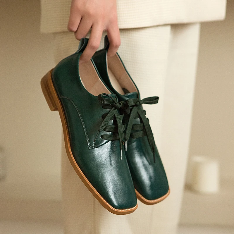 Женские туфли оксфорды на плоской подошве модные из натуральной кожи броги