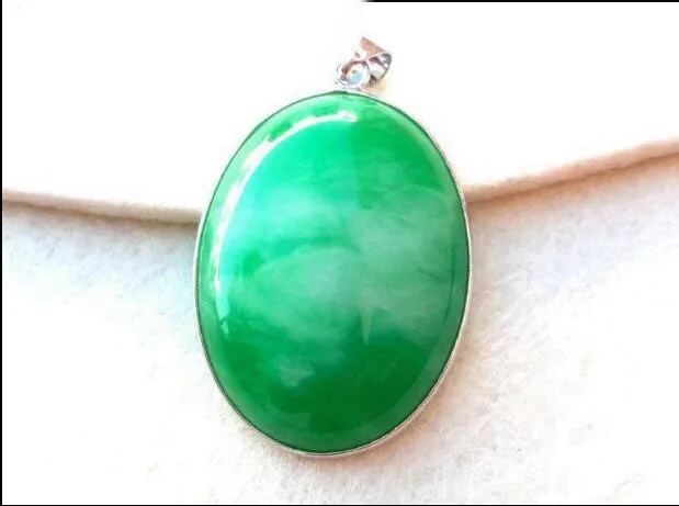 

Send A-level national certificate Natural Burmese jade jade two-color original stone pendant with hand-woven black rope necklace