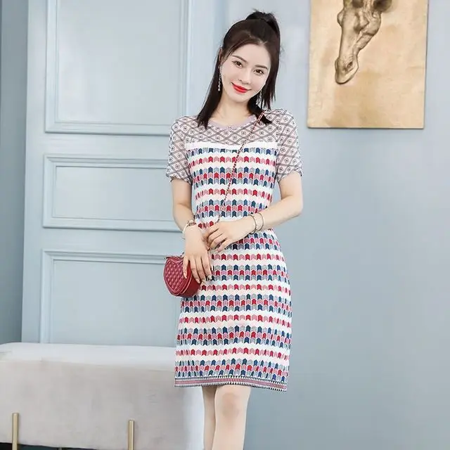 

Short-sleeved dress female 2021 summer new large size loose fake two-piece chiffon stitching slim slimming A-line skirt