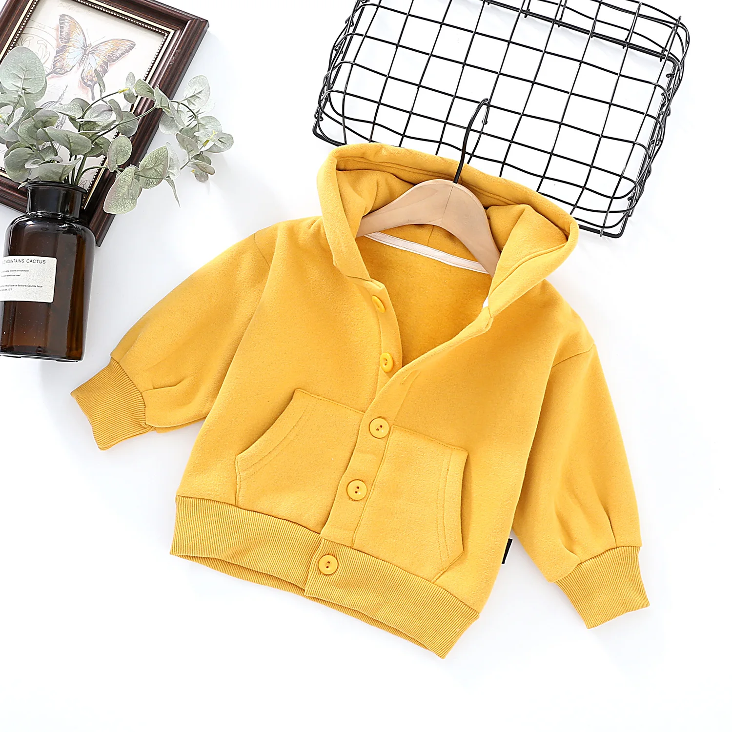 

Children's spring and autumn new boys' and girls' cardigan, sweater, plush hooded cotton frosted coat TZ145