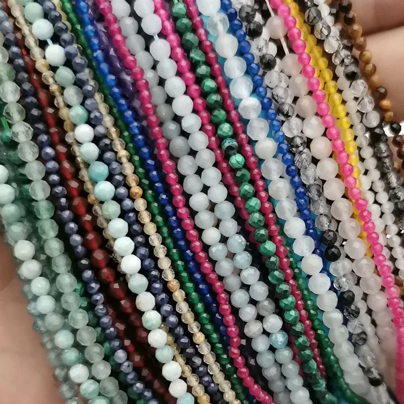 С натуральным гранатом Turquois с украшением в виде кристаллов Агаты яшмы вокруг