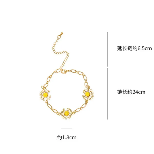 

2021 Summer Sweet Daisy Flower Necklace Minimalist Flowers Pendant Necklace Charm Bracelets Banquet Statement Jewelry Girls Gift