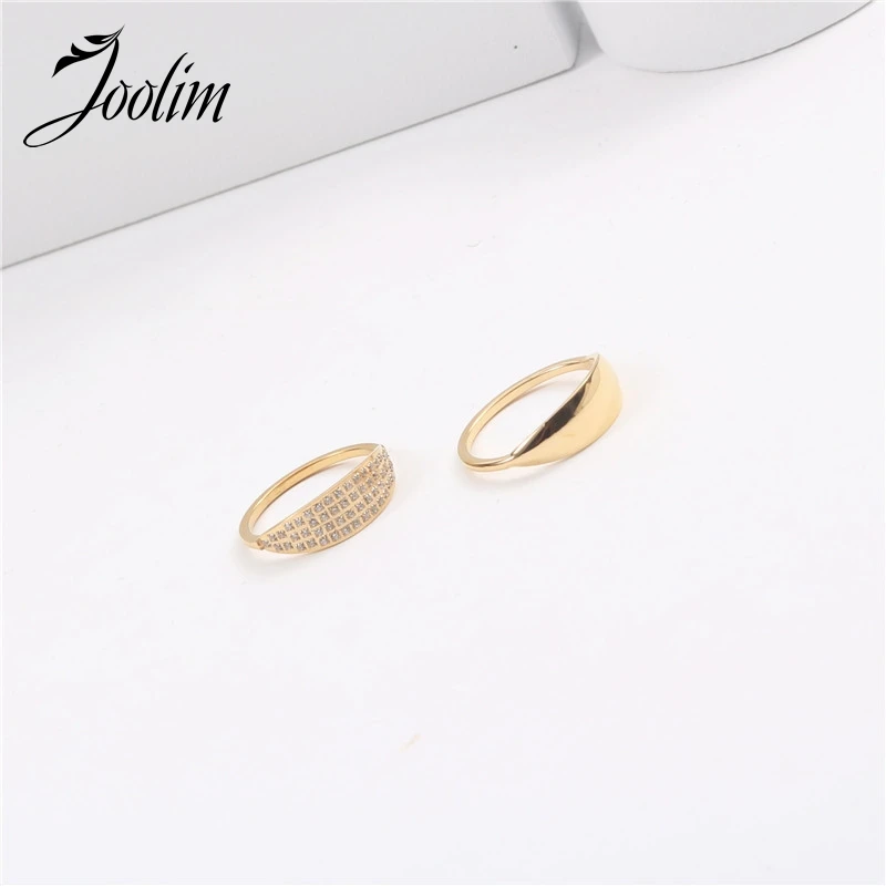 Joolim Gold Finish Crystal Cambered Couples Stainless Steel Rings 2021 Jewelry