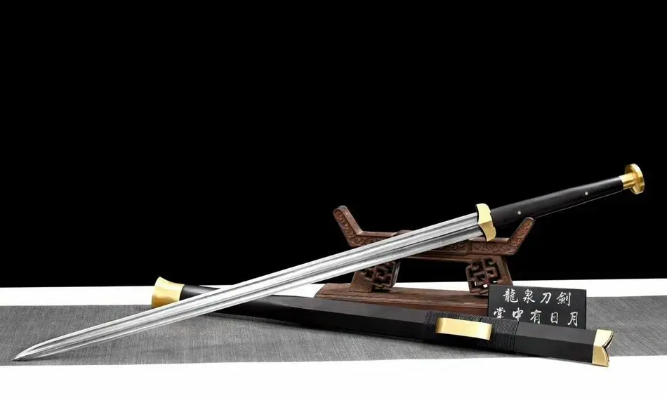 

Handmade High Quality Battle Chinese Kung Fu Sword Sharp Damascus Steel Blade Wu Shu Jian Full Tang