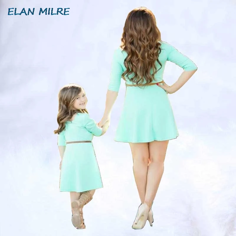 2020 новые Семейные комплекты Мама и я Детские небесно-голубые платья для девочек