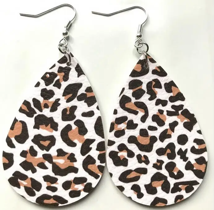 Трехслойные блестящие серьги-капельки из искусственной кожи с листьями