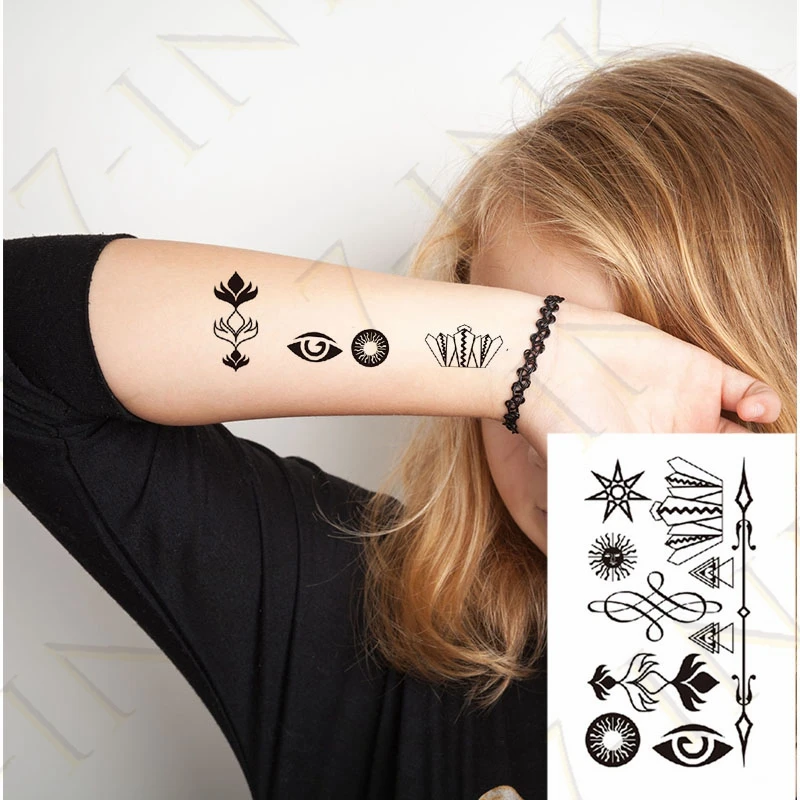 Водостойкая Временная тату наклейка старая школа цветочный пистолет нож якорь