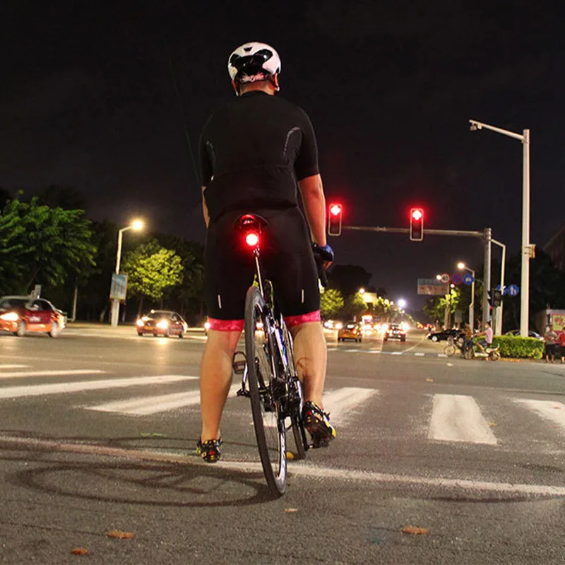 Велосипедный задний фонарь торможение сигнализация от взлома пульт