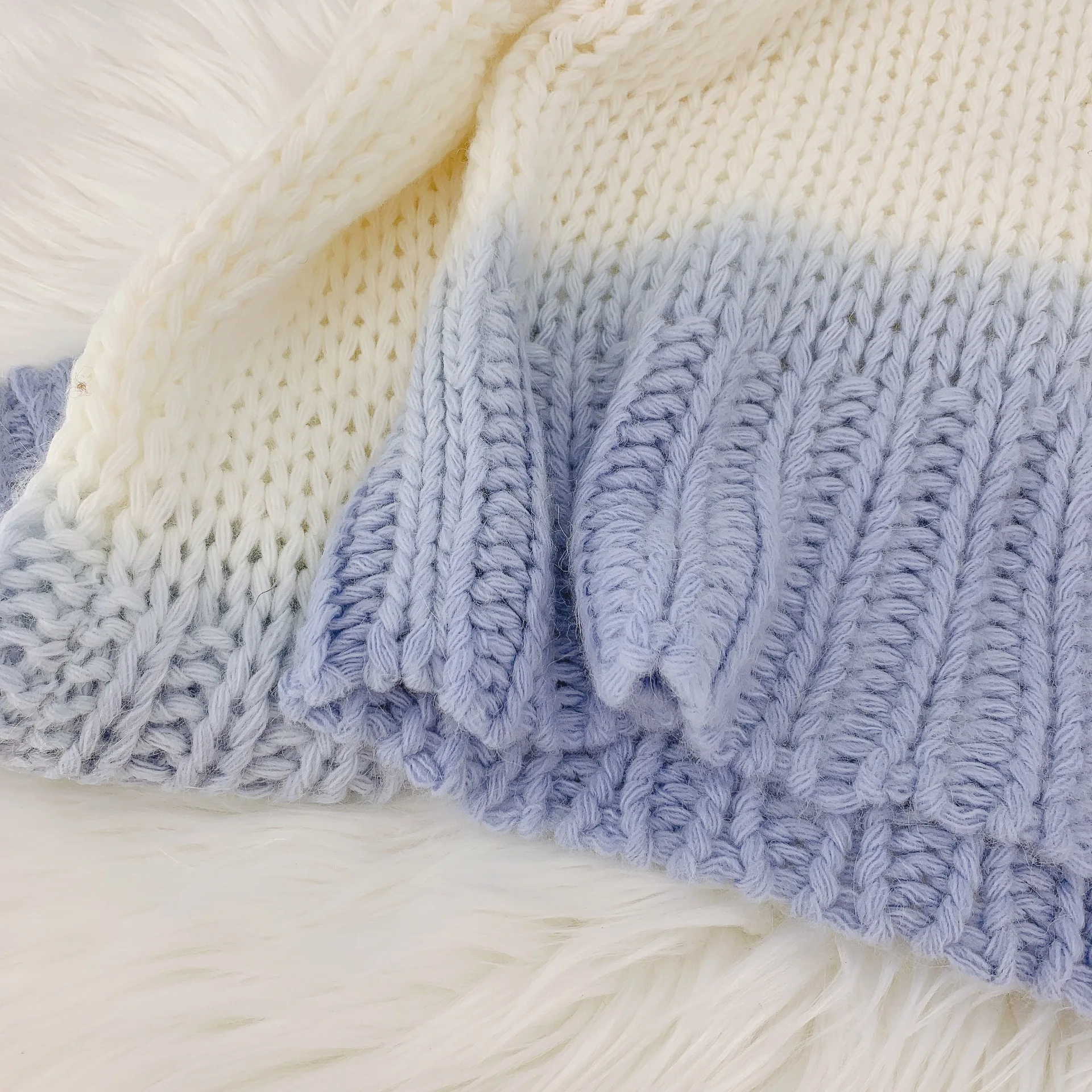 

Women Sweater 2021 Autumn and Winter New Coat Round Neck Long-sleeved Loose Lazy Style Gradient Coarse Wool Sweater