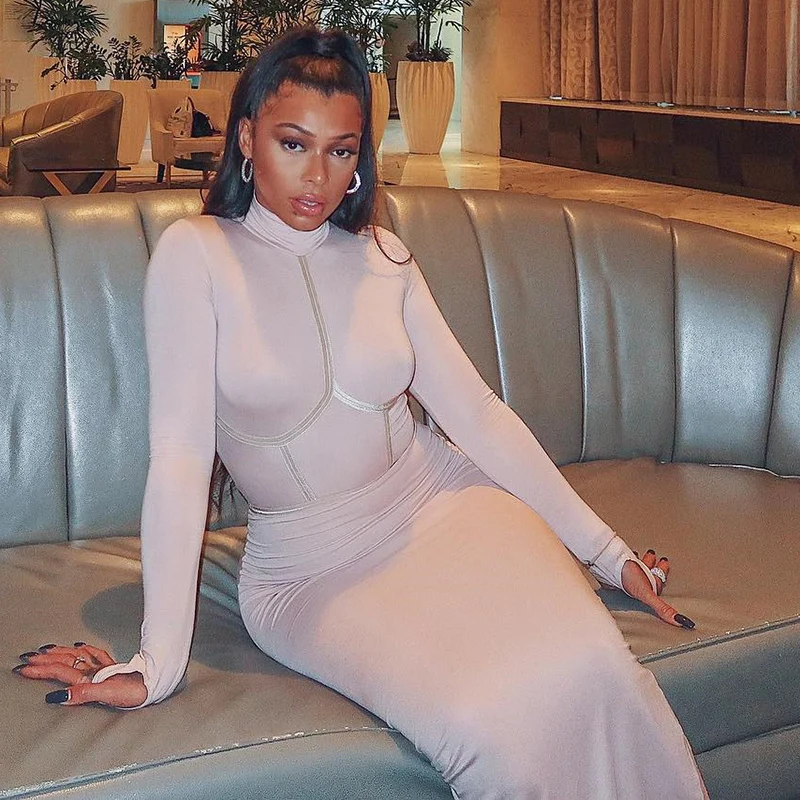 Женское облегающее платье карандаш в полоску длинное однотонное вечернее с