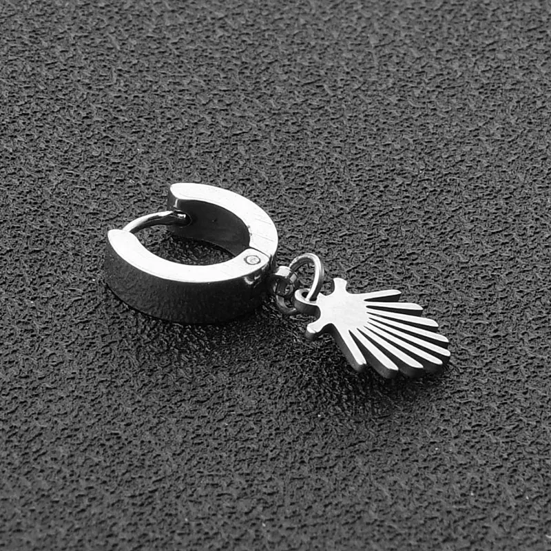 

xiaoboACC One Piece Clip Earrings for Men and Women Korean Fashion Simple Stainless Steel Hanging Earrings Freeshipping