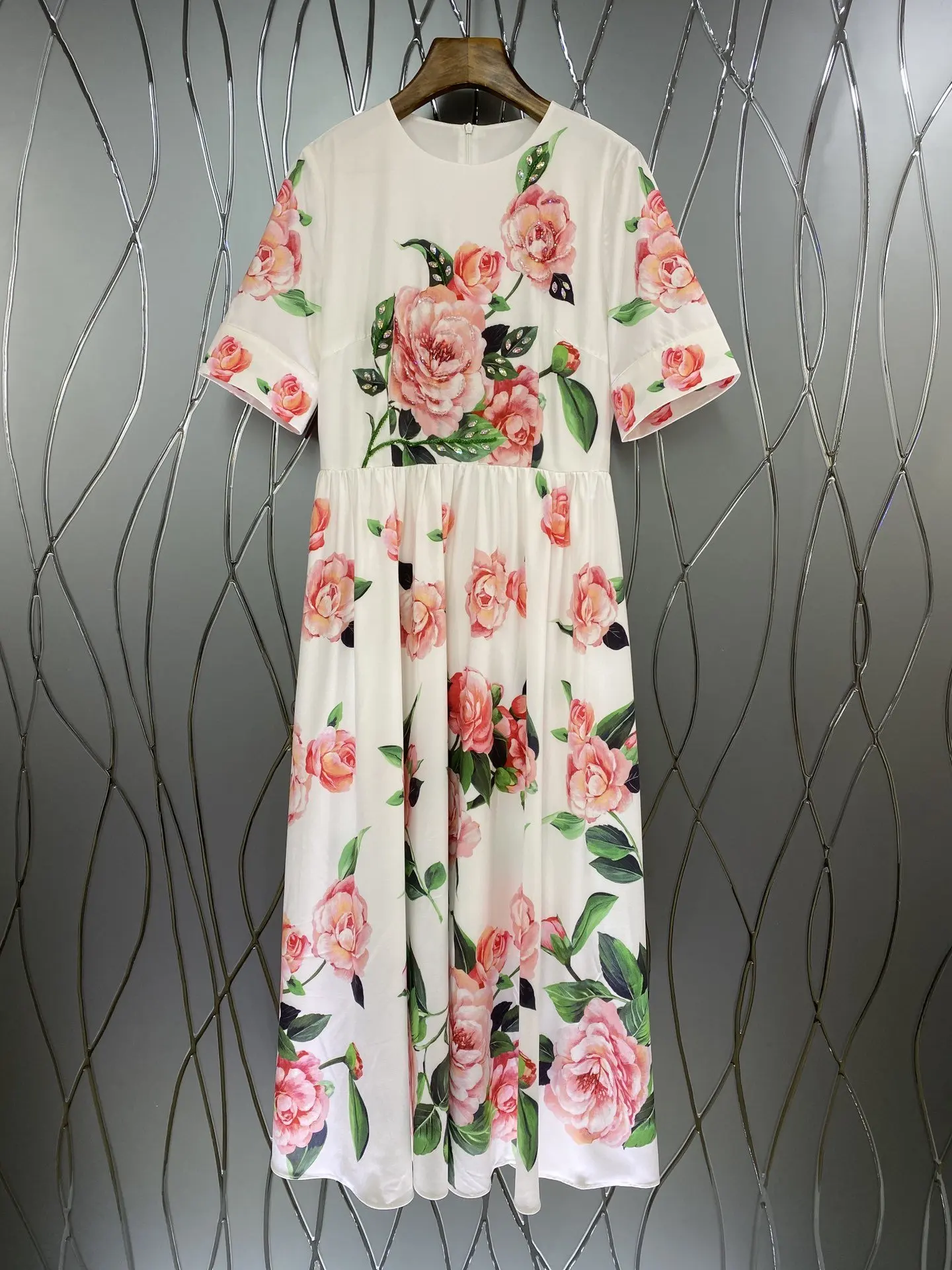 

2021Summer new lady temperament short-sleeved printed dress ladies fashion rose dress women