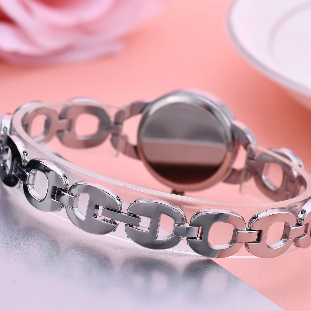 Часы женские кварцевые с браслетом Простые Модные темпераментные из сплава