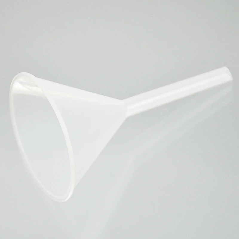 Пластиковая воронка 60 мм треугольная Воронка средняя школа химический