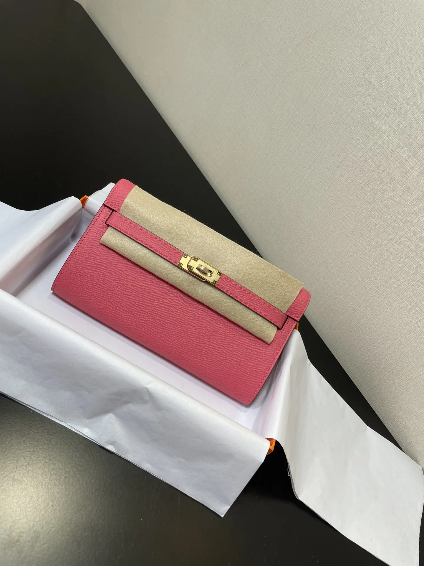 

BRAND WALLET,Luxury WOC Purse,Pink,Epsom Leather, Handmade Quality, Fast delivery