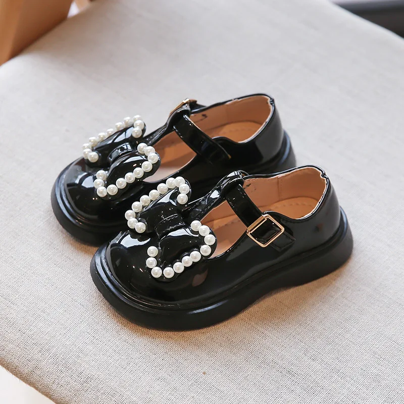 

Кожаные туфли для маленьких девочек, Новинка осени 2021, обувь для выступлений на мягкой подошве, однотонные туфли принцессы с жемчужными кра...