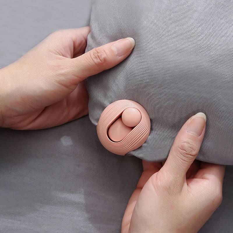 

4Pcs/set Round Shape Blankets Fastener Clip For Quilt Needleless Holder Household Anti-run Kick Buckle