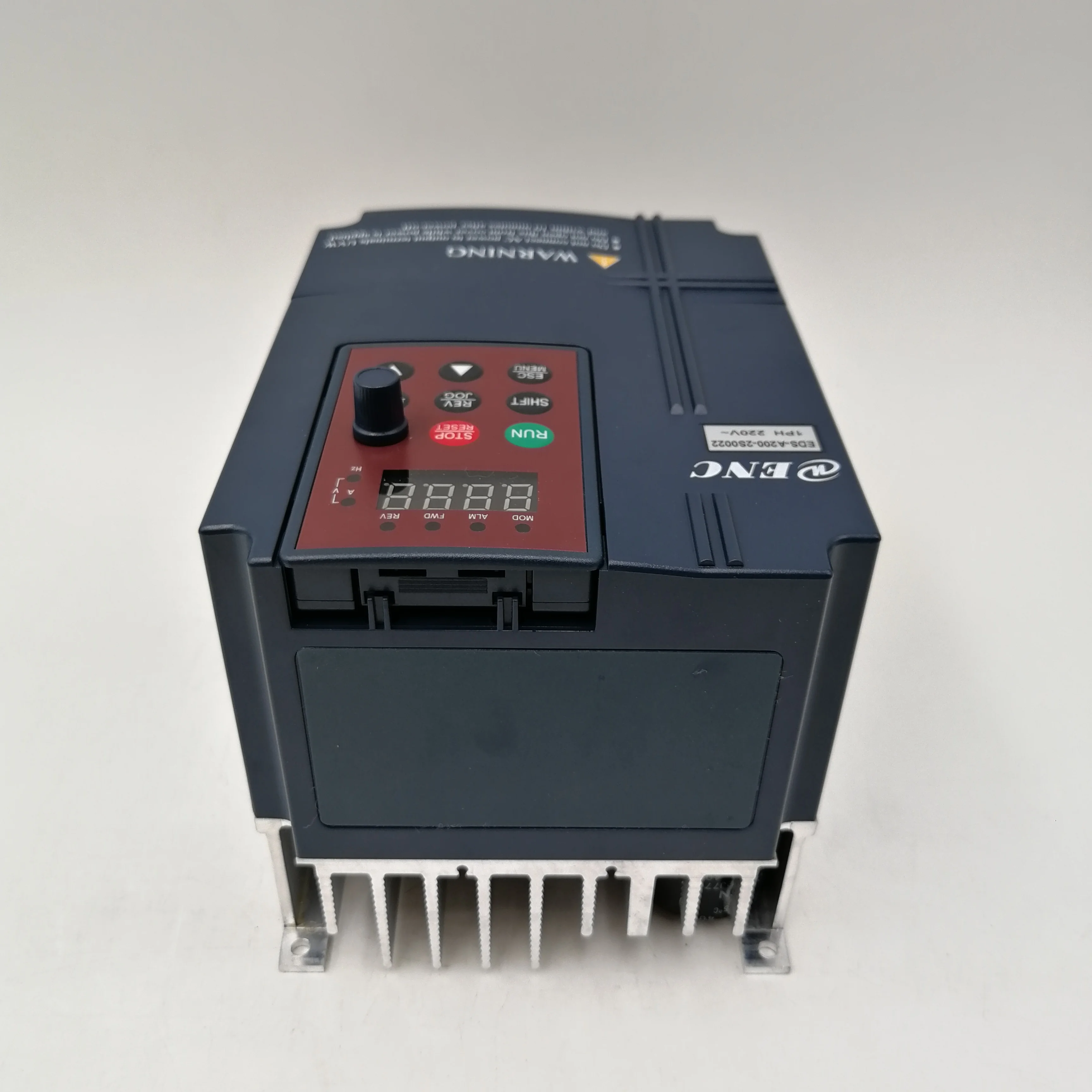 

Eds-A200-2S0022 yineng Inverter 2.2kw For 220v single phase motor
