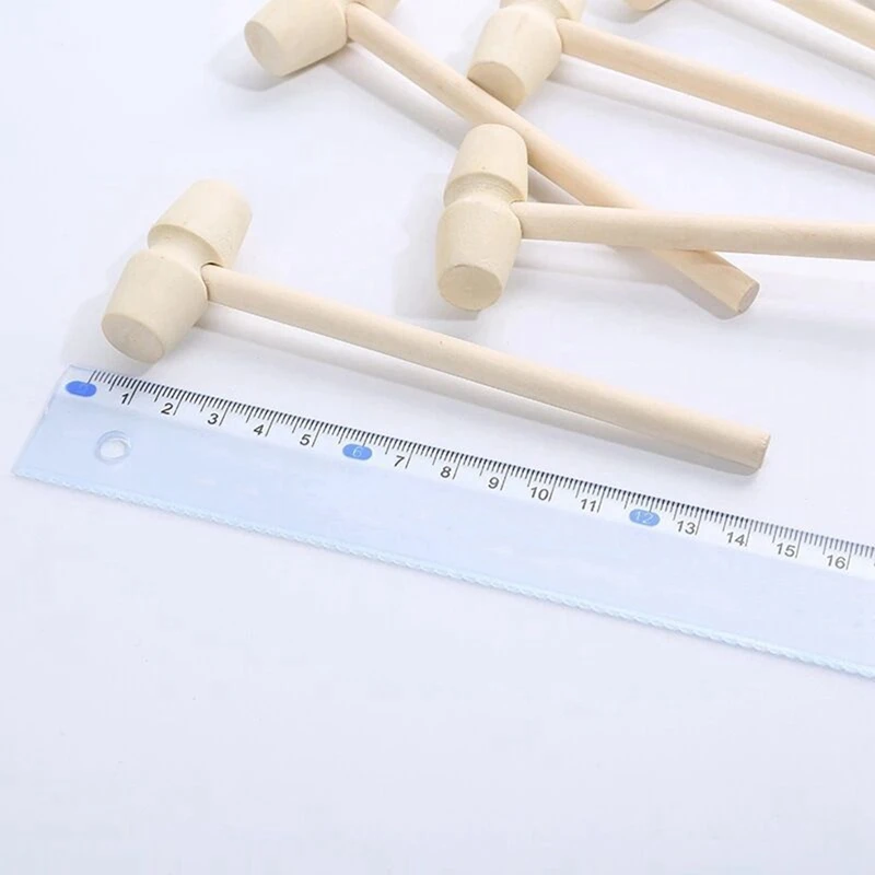 

Wooden Hammer, Suitable for Chocolate Crushing Heart-Shaped Crushing Hammer