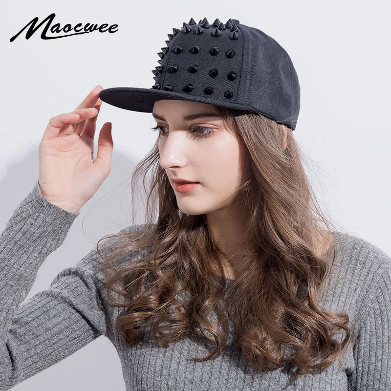 Unisex Punk Hedgehog Baseball Hat High Quality Hip Hop Caps Snapback Cap For Men Women Fashion Solid Color Spike Studs Rivet Hat
