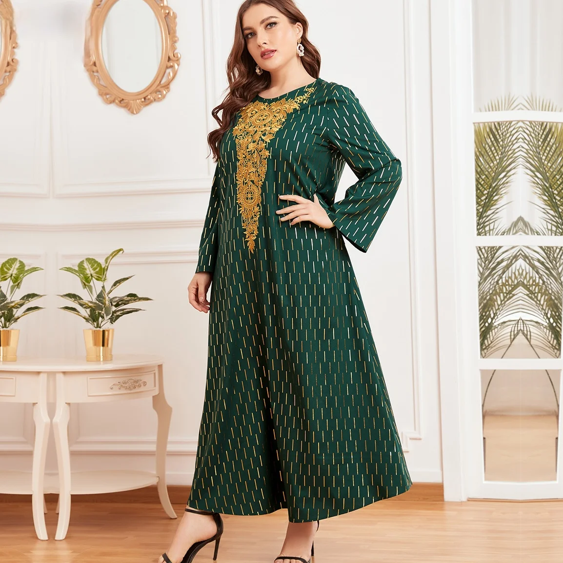 Мусульманское платье большого размера с вышивкой с длинным рукавом плиссированные Ретро в национальном стиле зеленое и Золотое Платье с пр...