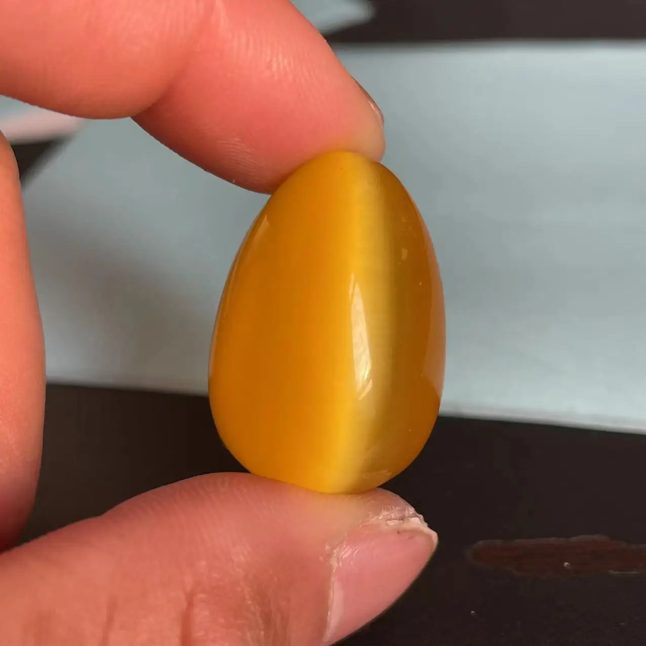 

25 mm natural yellow opal crystal egg reduction Reiki craft stone