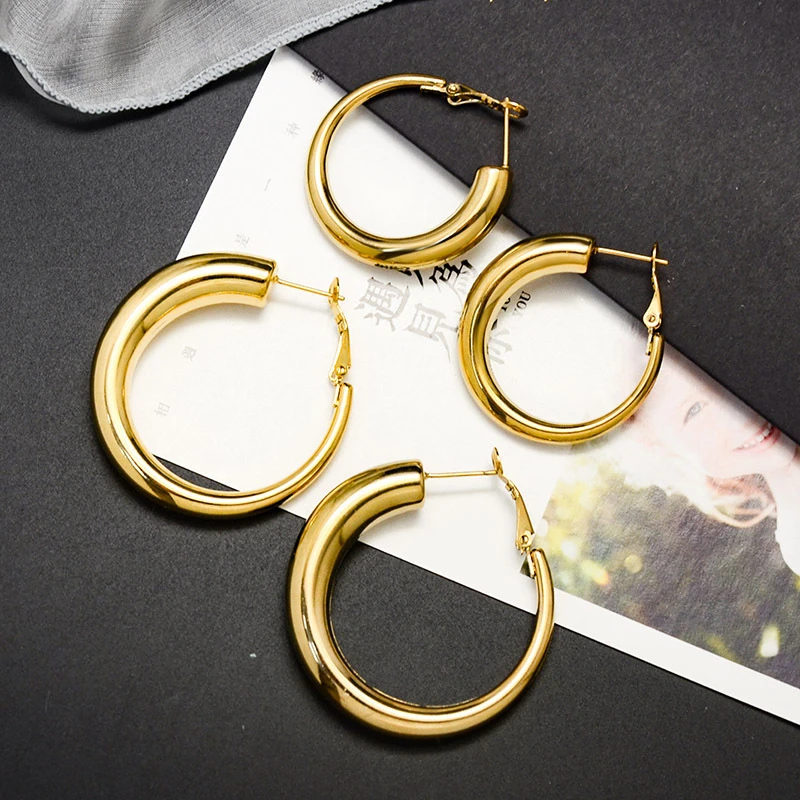 

TOSOKO Stainless Steel Hollow Circle Earrings Simple Earrings For Women BSF237