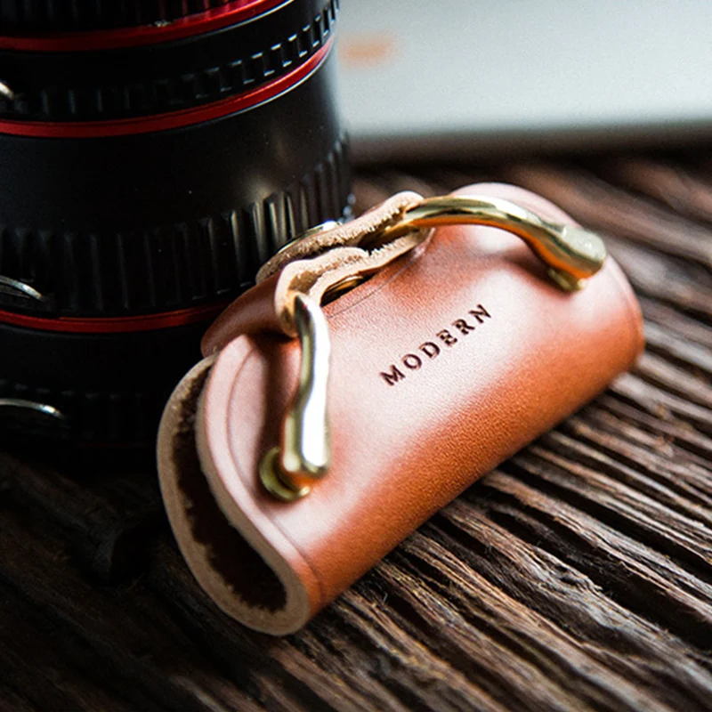 

2021 Высококачественная сумка для хранения ключей кожаный чехол для ключей Ретро креативный кожаный чехол для ключей стальной брелок для клю...